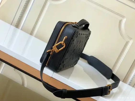 First bag ru SOFT MINI LOUIS VUITTON TRUNK 0627